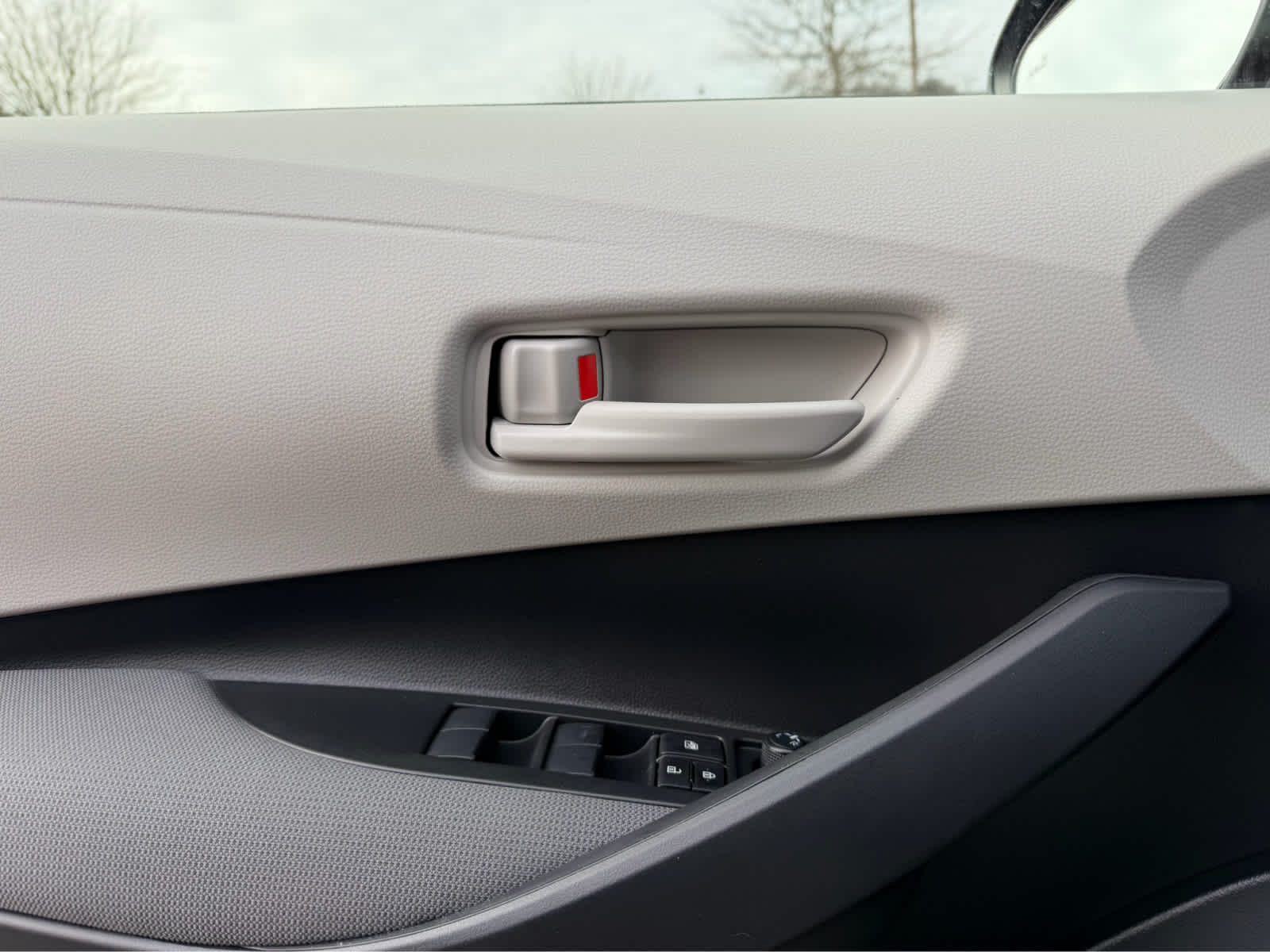 2026 Toyota Corolla Hybrid LE AWD