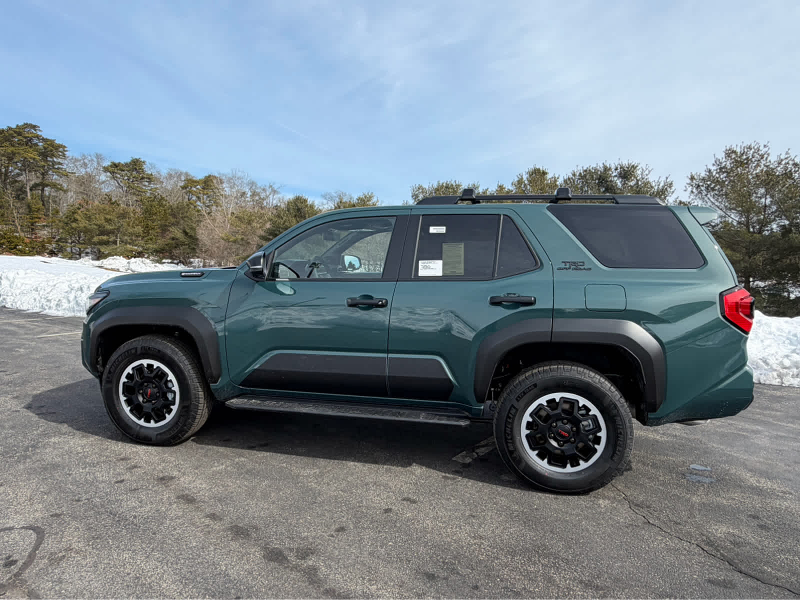 2026 Toyota 4Runner i-FORCE MAX 4Runner TRD Off-Road Premium