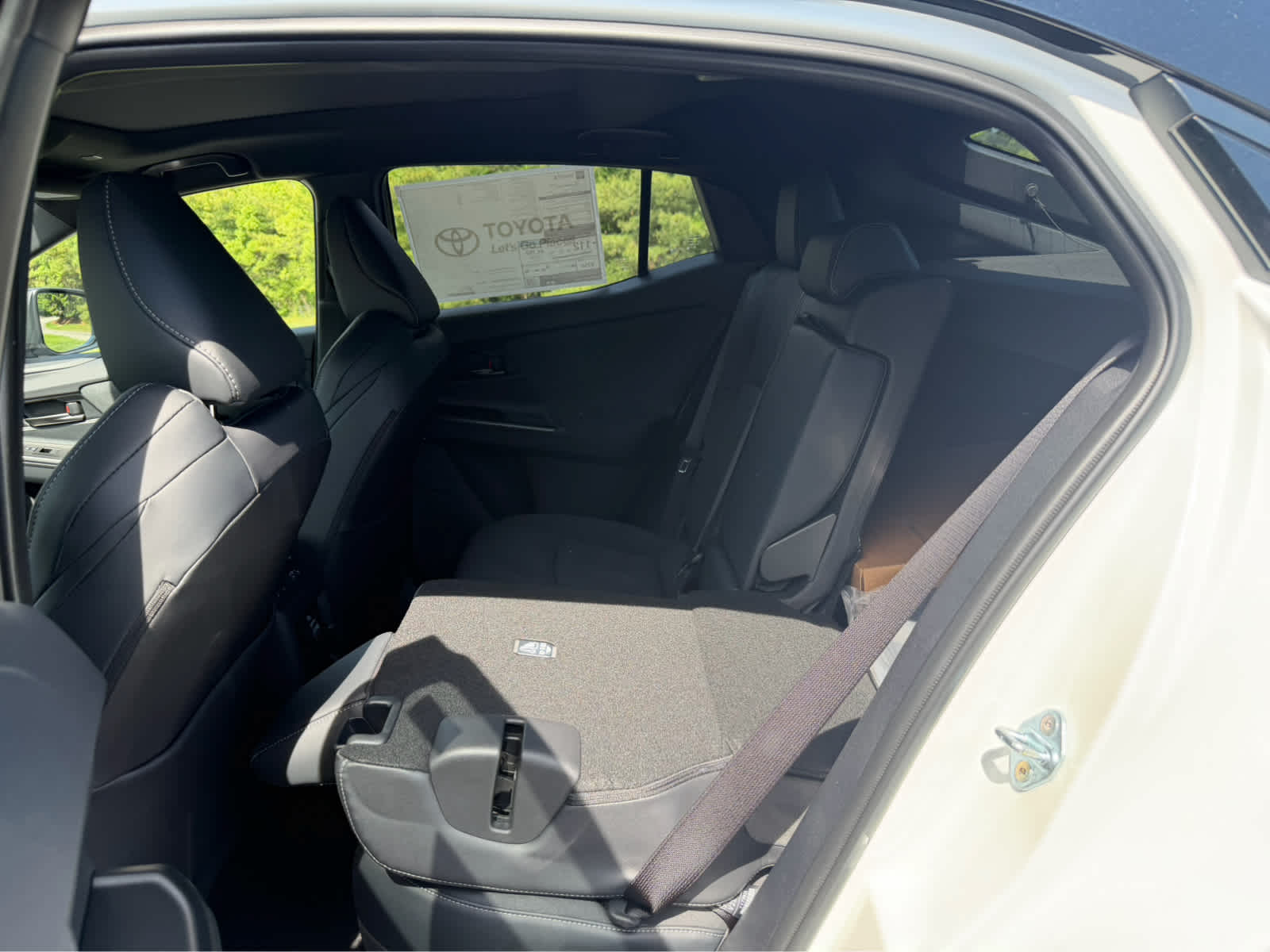 2026 Toyota C-HR XSE
