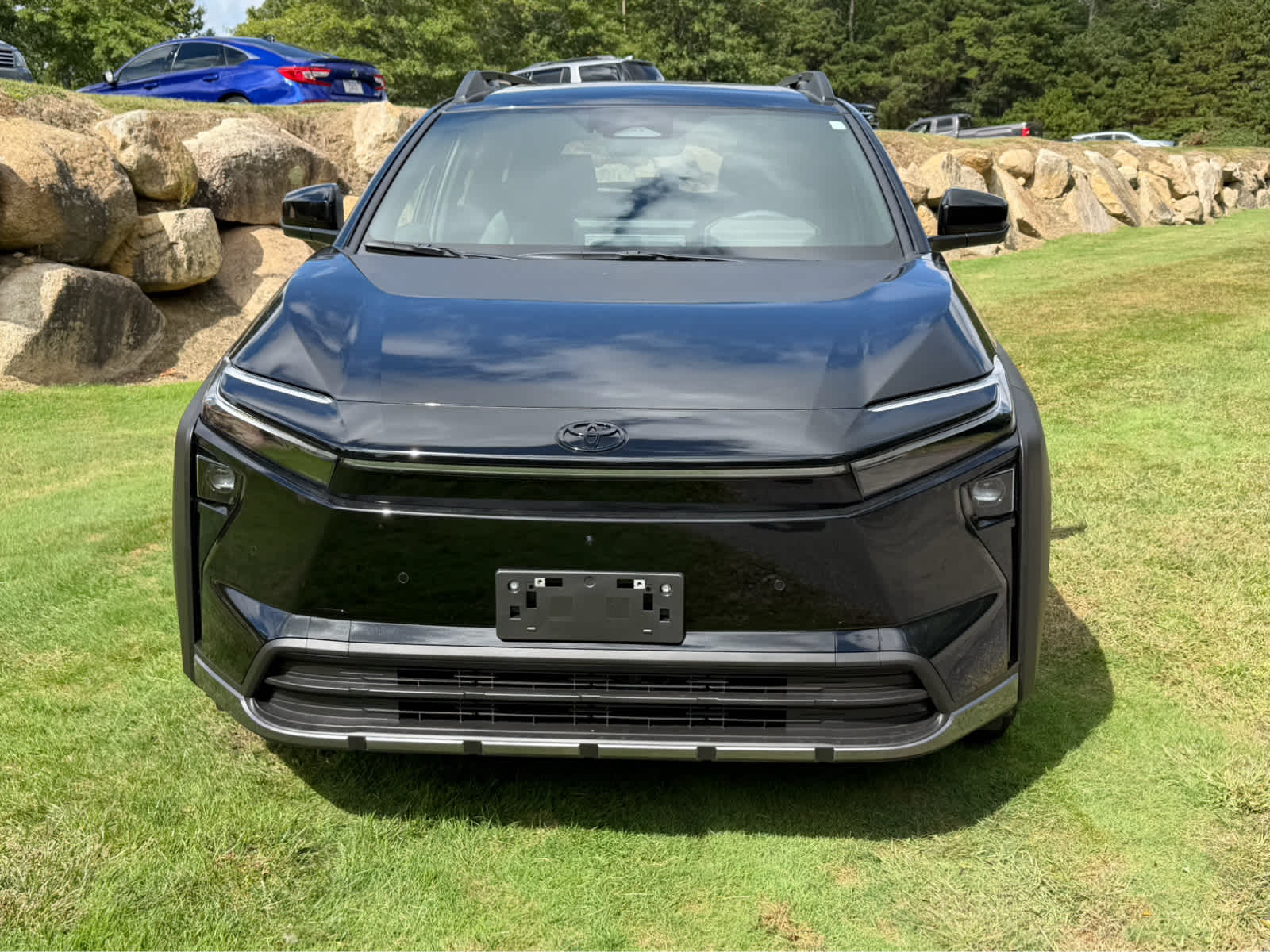 2026 Toyota bZ Woodland Base