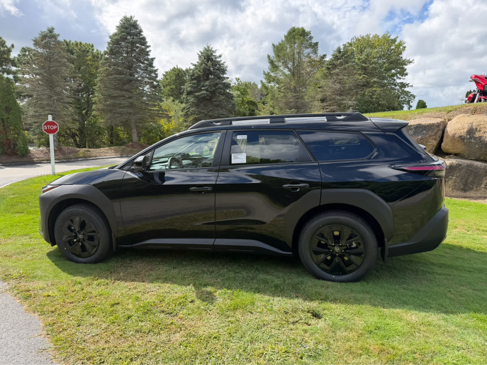 2026 Toyota bZ Woodland Base