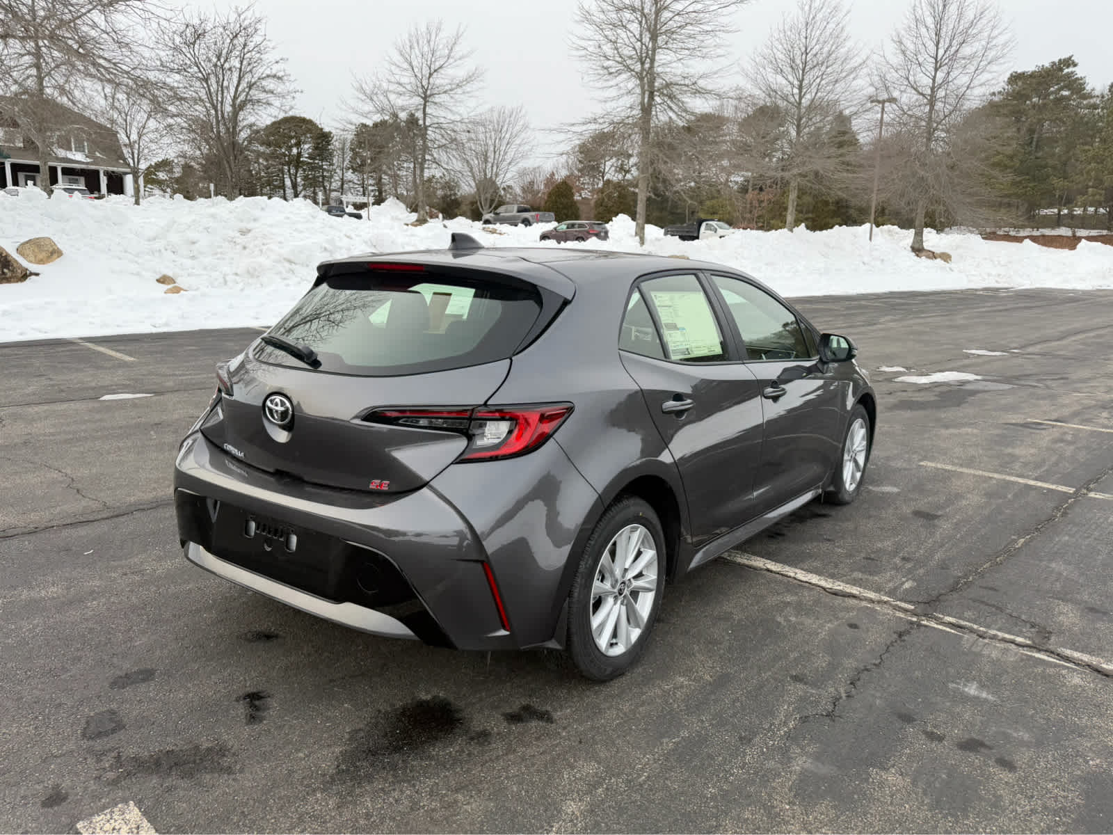 2026 Toyota Corolla Hatchback SE
