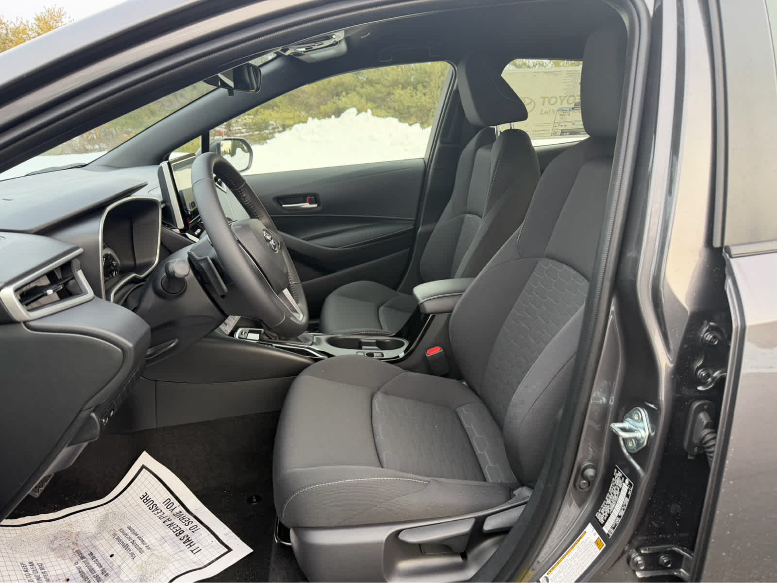 2026 Toyota Corolla Hatchback SE