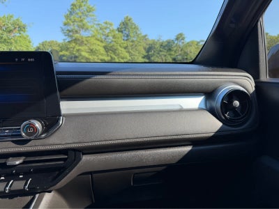 2023 Chevrolet Colorado 4WD LT