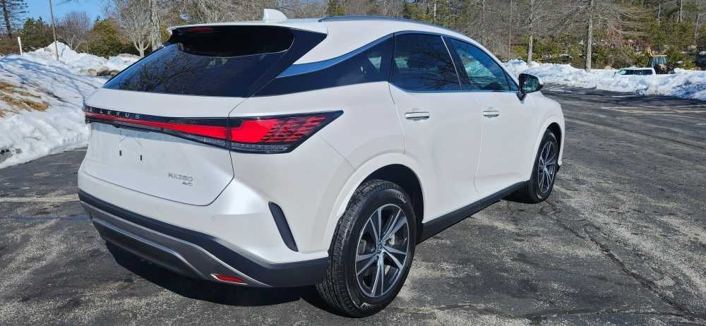 2024 Lexus RX Premium