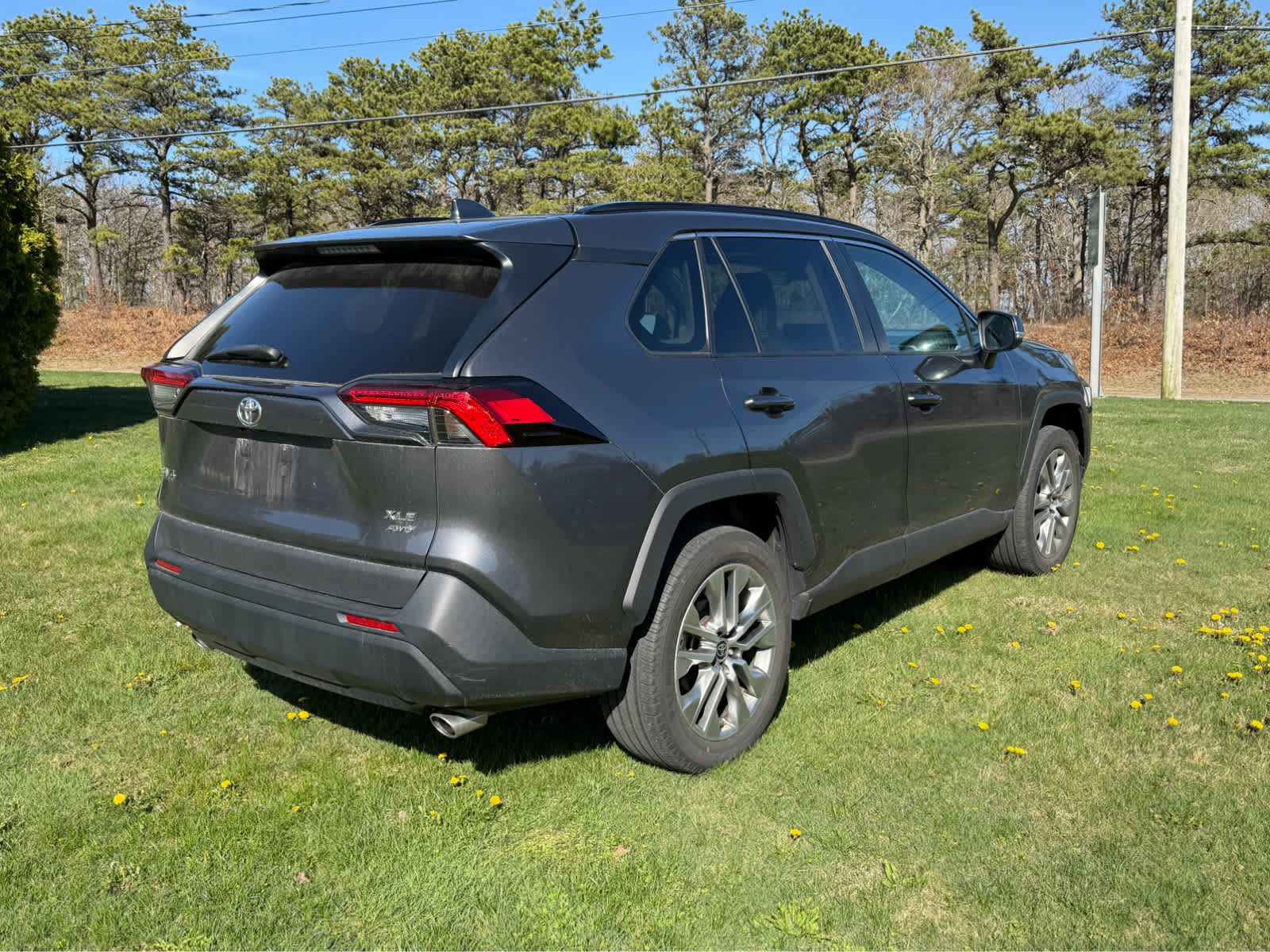 2023 Toyota RAV4 XLE Premium