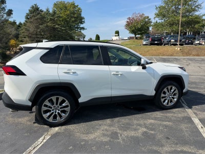 2023 Toyota RAV4 XLE Premium