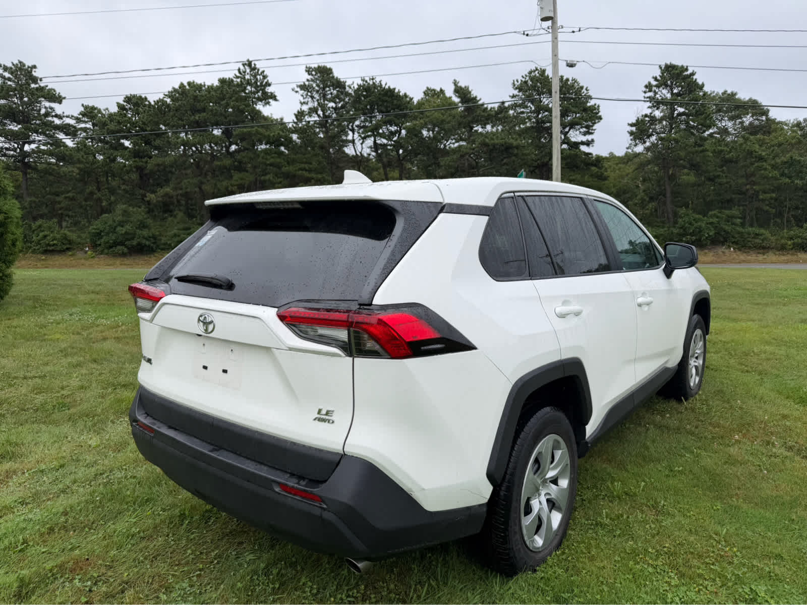 2022 Toyota RAV4 LE
