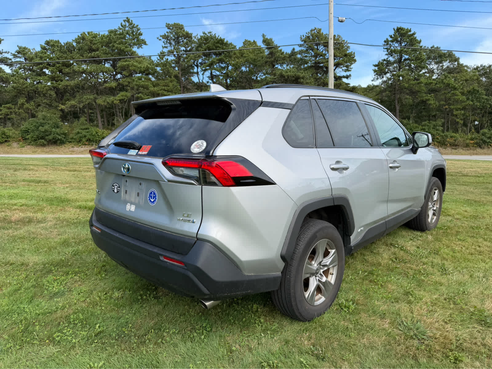 2024 Toyota RAV4 Hybrid LE