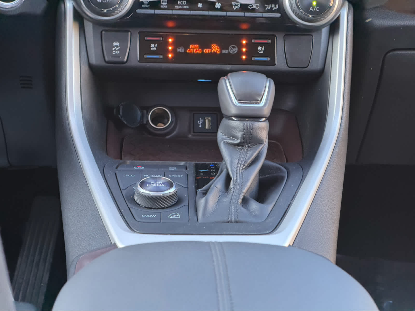 2023 Toyota RAV4 Limited