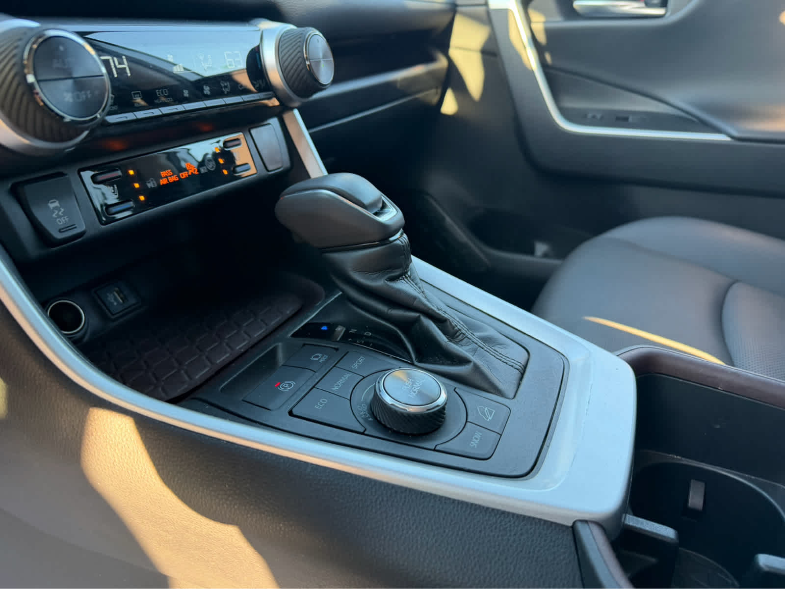 2023 Toyota RAV4 Limited