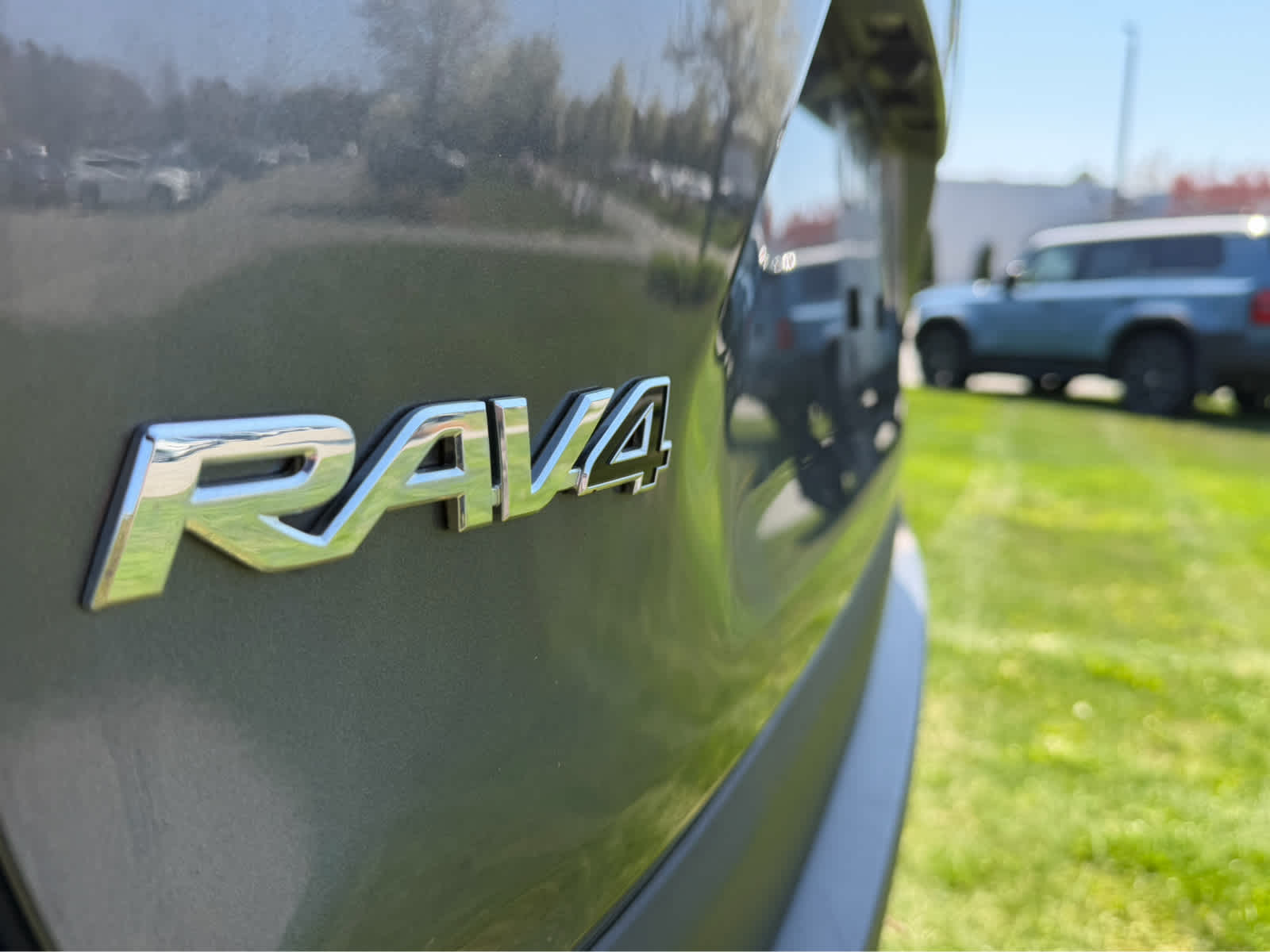 2023 Toyota RAV4 XLE