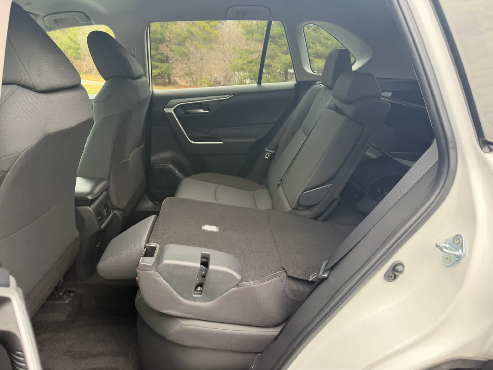 2023 Toyota RAV4 Hybrid Woodland