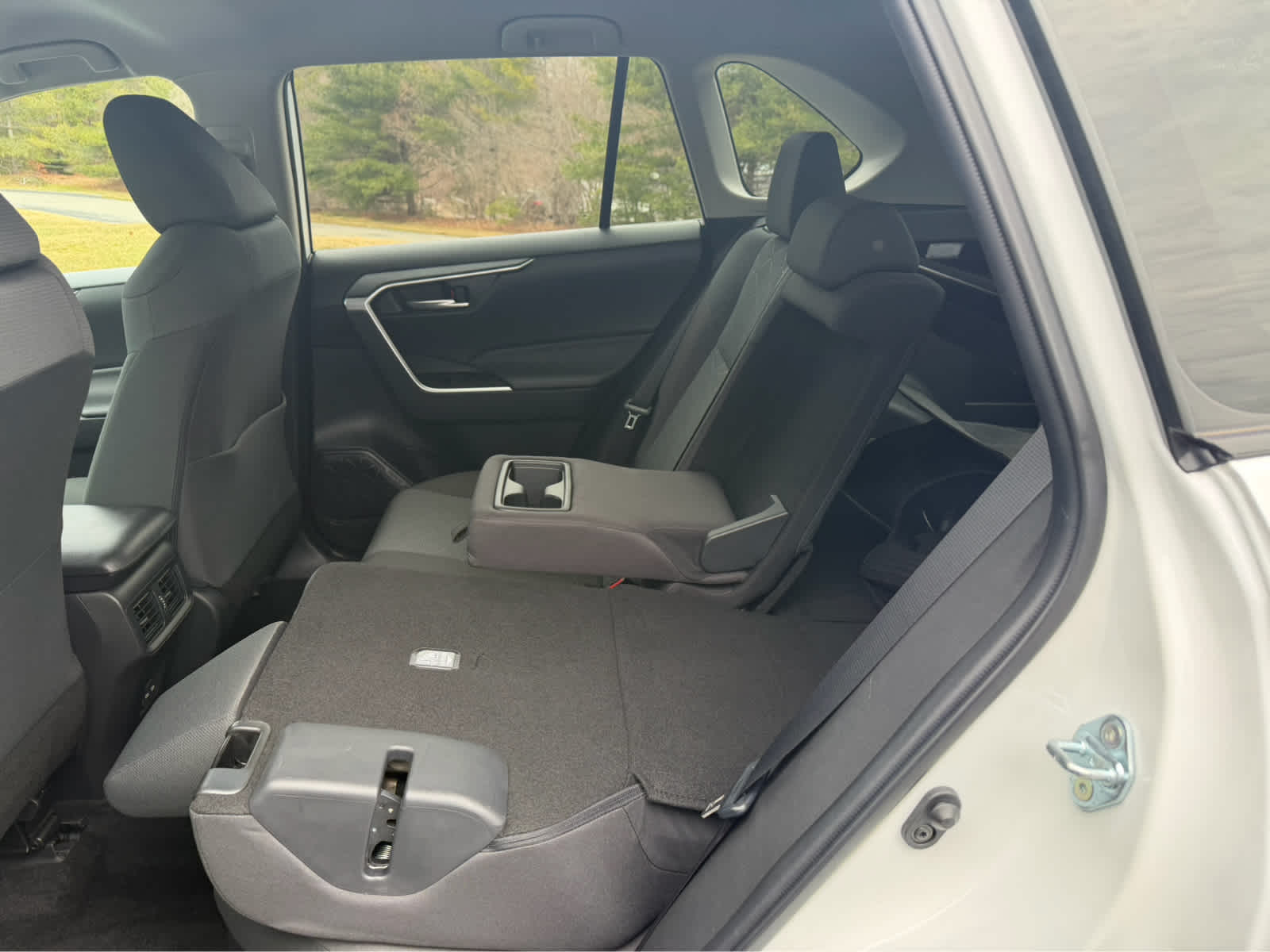 2023 Toyota RAV4 Hybrid Woodland