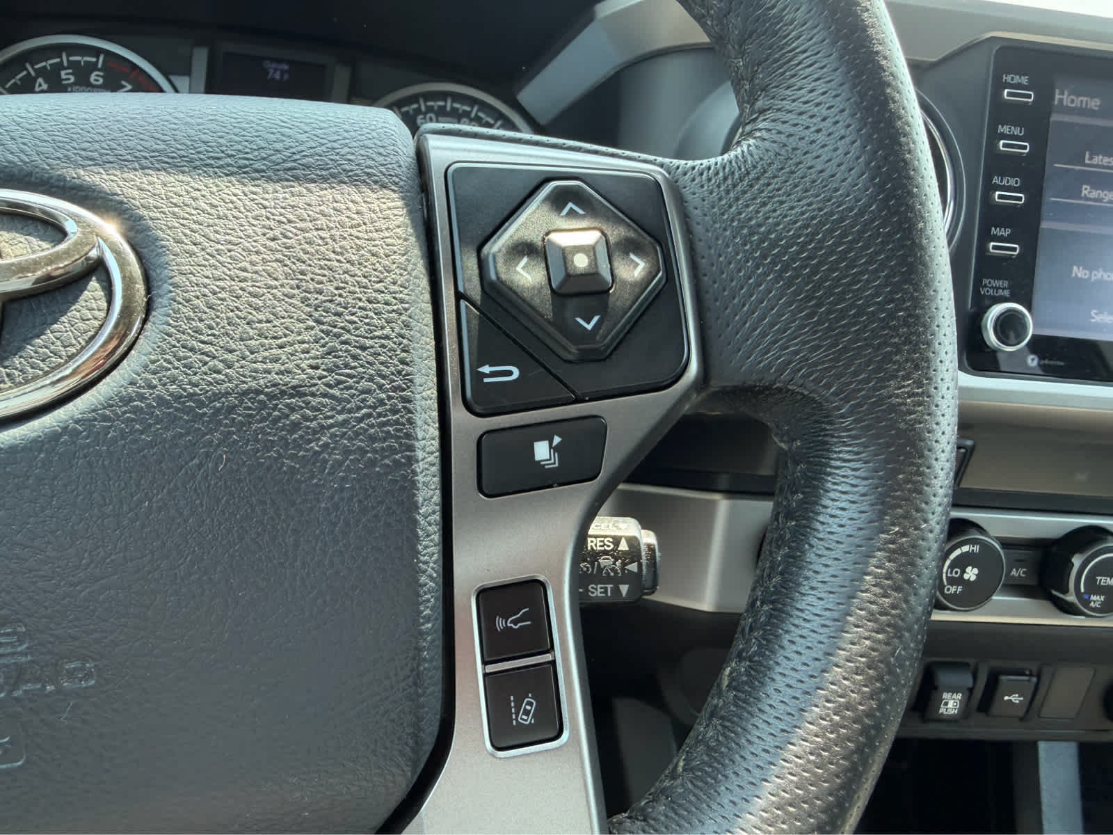 2020 Toyota Tacoma SR5