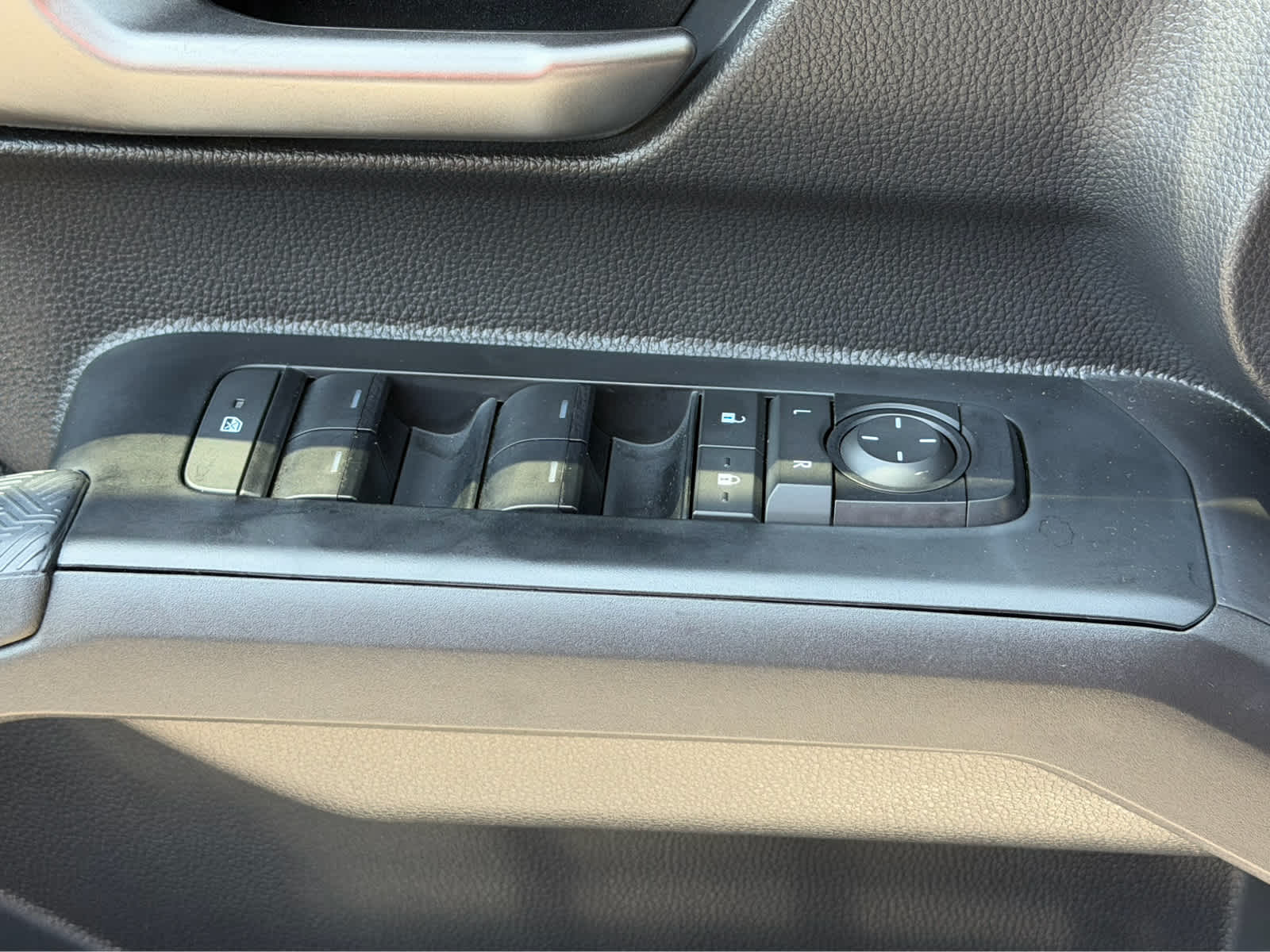 2025 Toyota Tacoma TRD Off Road Hybrid