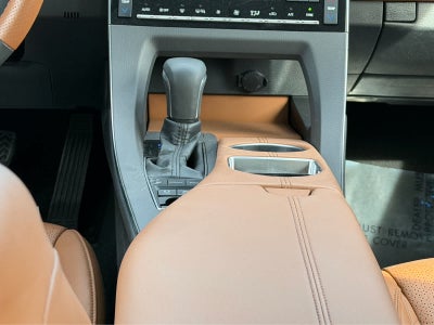 2019 Toyota Avalon Hybrid Limited