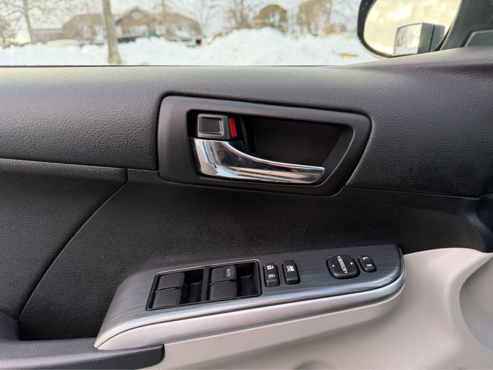 2012 Toyota Camry Hybrid LE