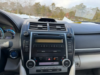 2012 Toyota Camry Hybrid LE