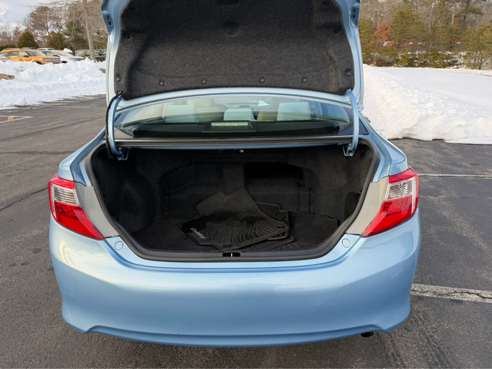 2012 Toyota Camry Hybrid LE