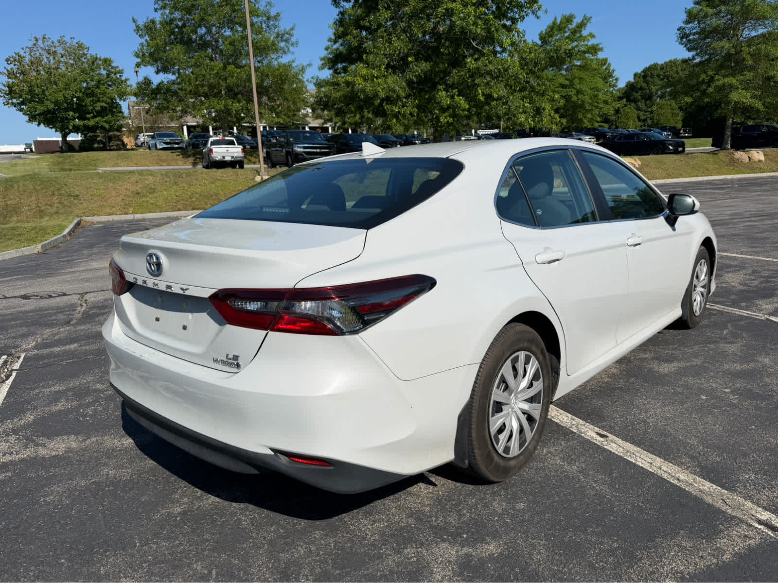 2023 Toyota Camry Hybrid LE
