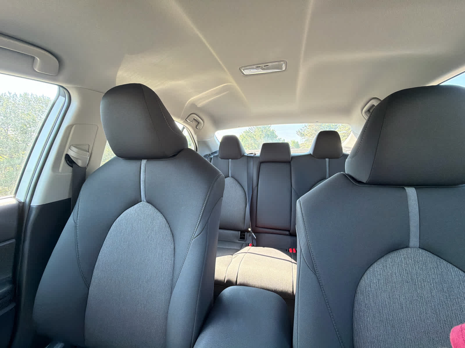 2023 Toyota Camry Hybrid LE