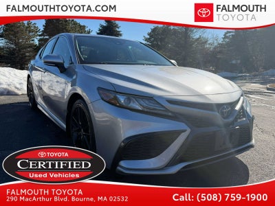 2022 Toyota Camry Hybrid XSE