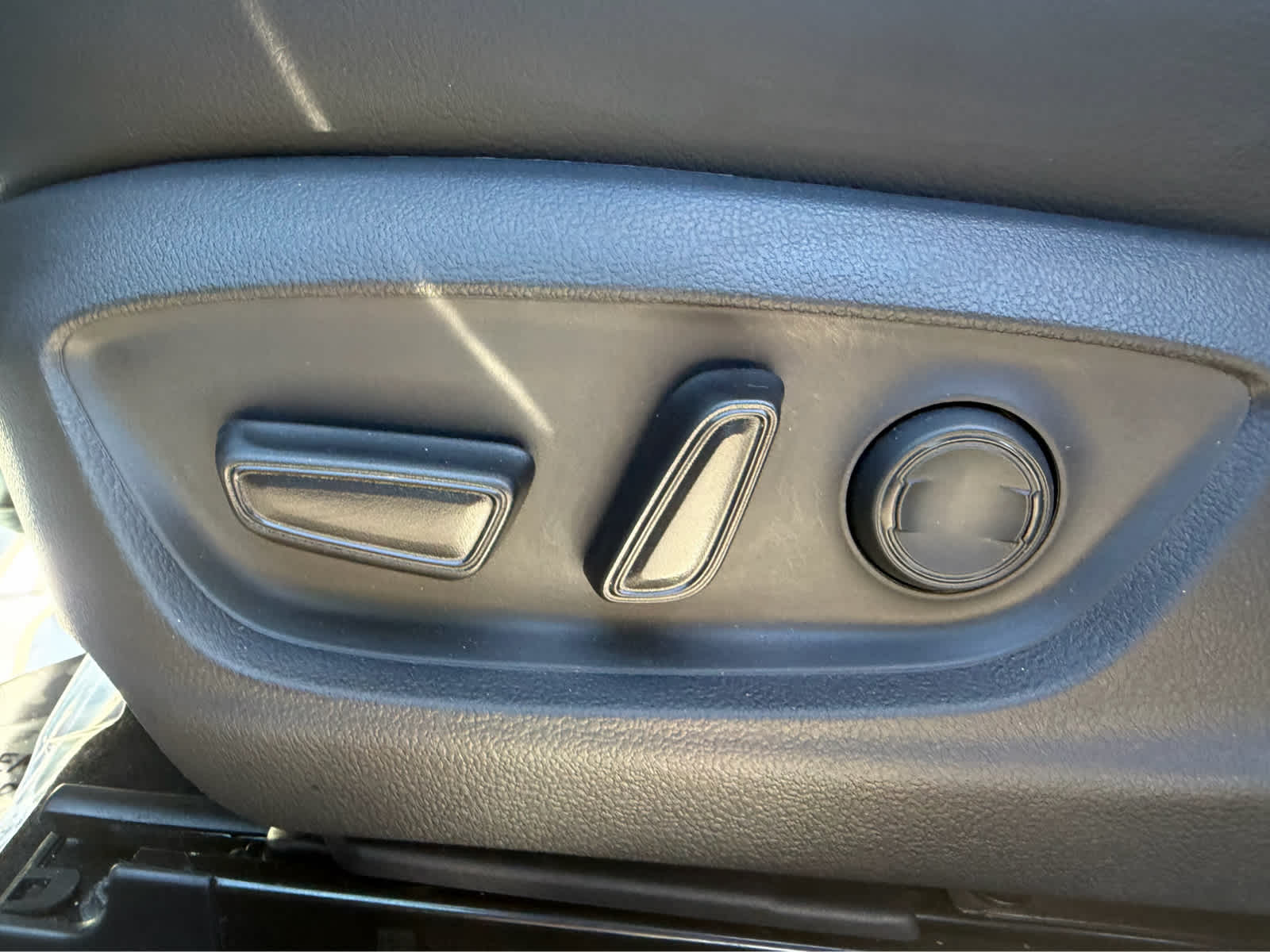 2022 Toyota Camry Hybrid XSE