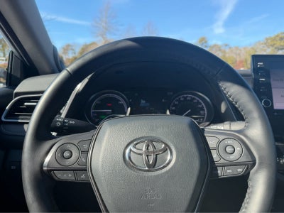 2022 Toyota Camry Hybrid XSE