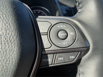 2022 Toyota Camry Hybrid XSE