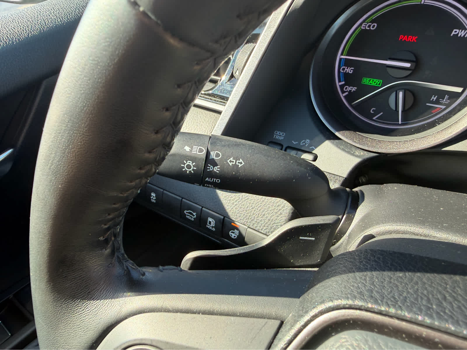 2022 Toyota Camry Hybrid XSE