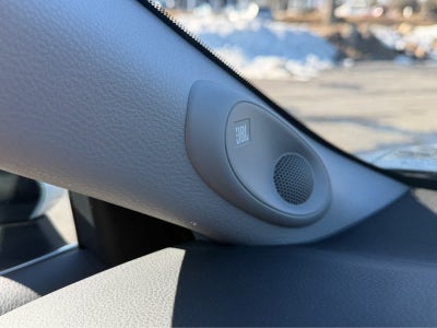 2022 Toyota Camry Hybrid XSE