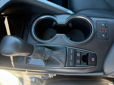 2022 Toyota Camry Hybrid XSE