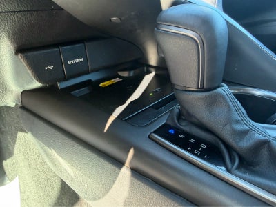 2022 Toyota Camry Hybrid XSE