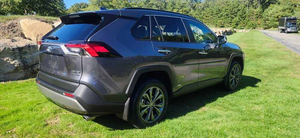 2023 Toyota RAV4 Hybrid Limited