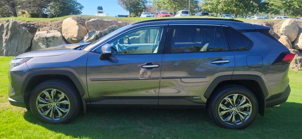 2023 Toyota RAV4 Hybrid Limited