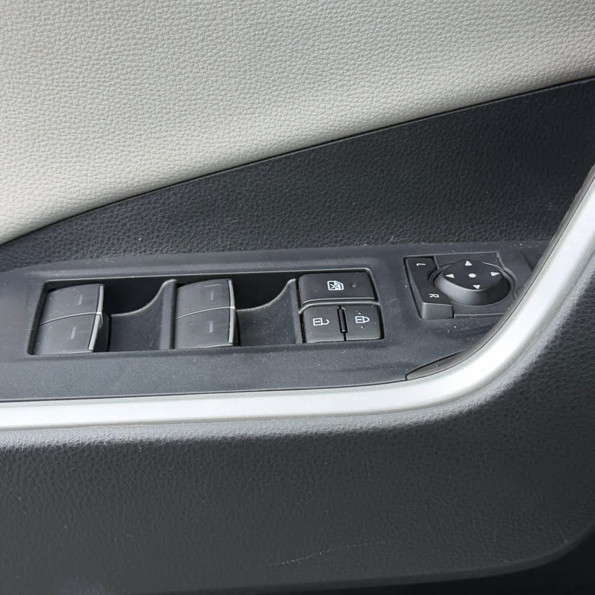 2022 Toyota RAV4 Hybrid Limited