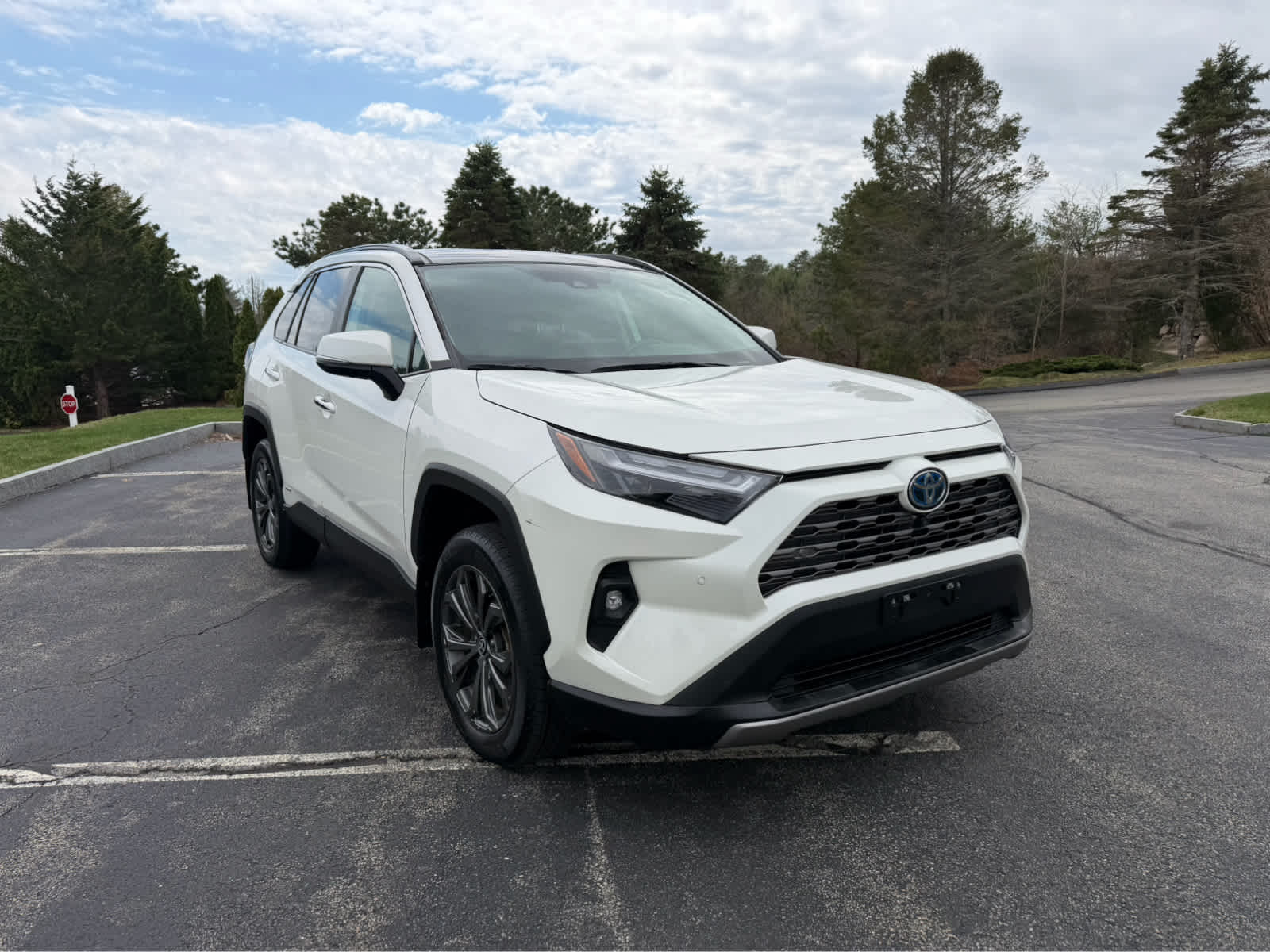 2022 Toyota RAV4 Hybrid Limited