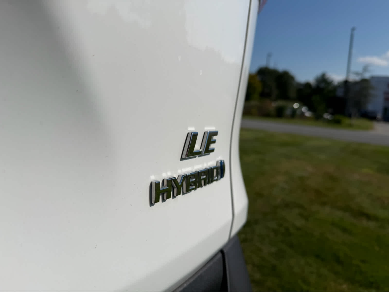 2024 Toyota RAV4 Hybrid LE