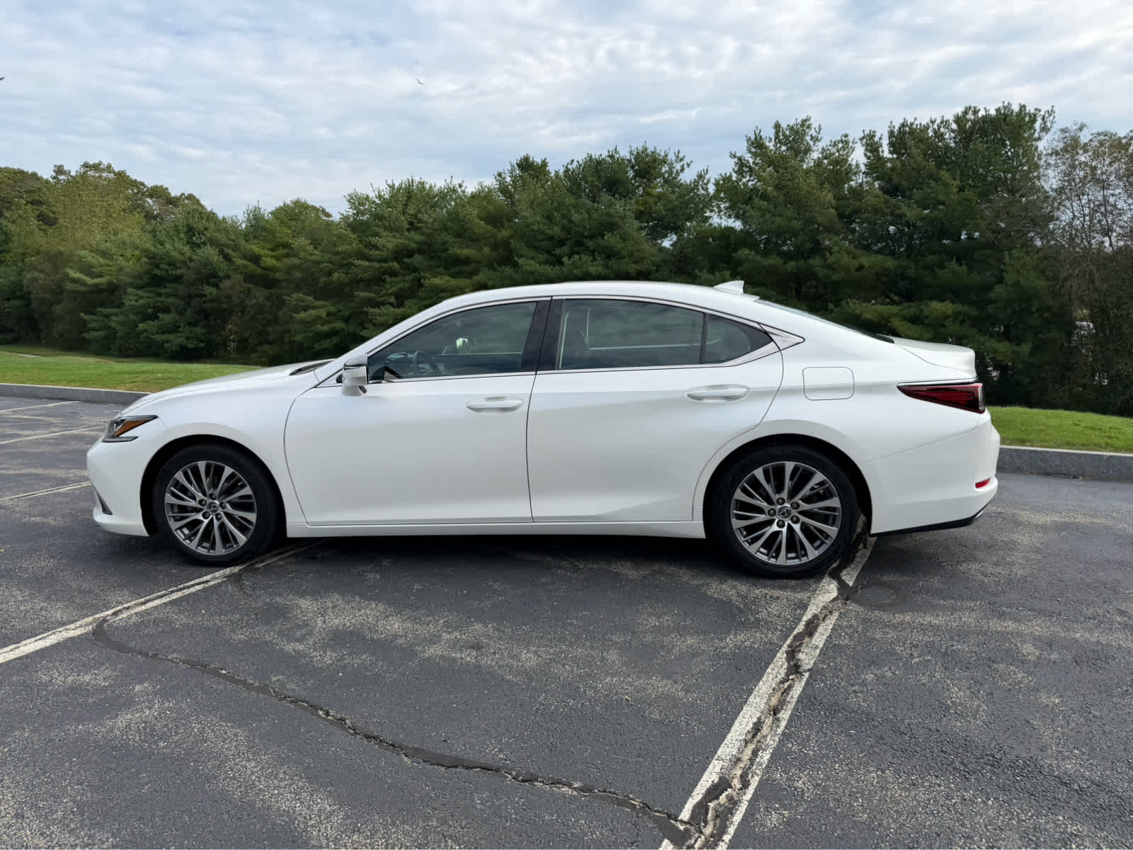 2020 Lexus ES 350 