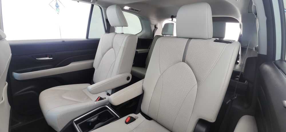 2024 Toyota Grand Highlander Platinum