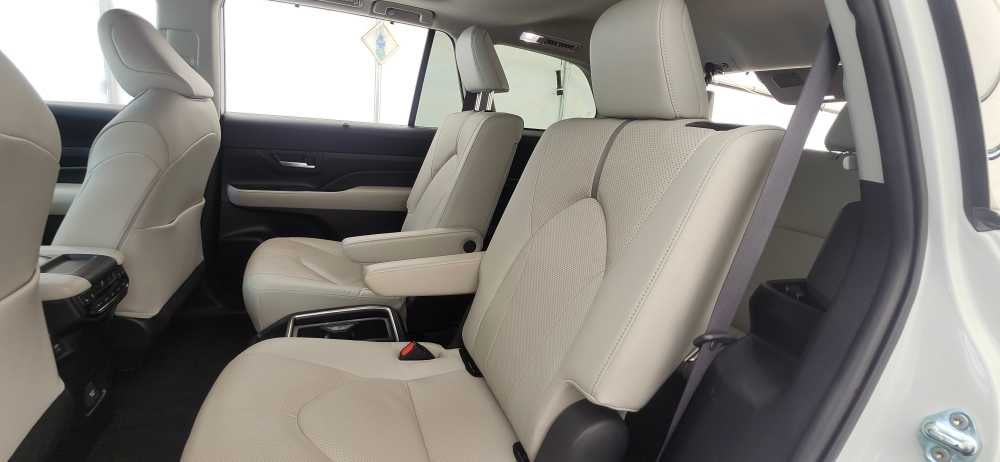 2024 Toyota Grand Highlander Platinum
