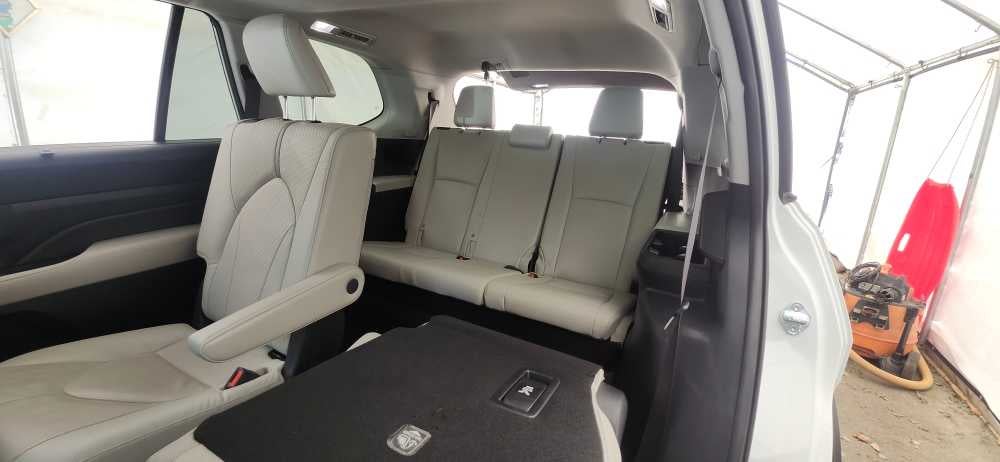 2024 Toyota Grand Highlander Platinum