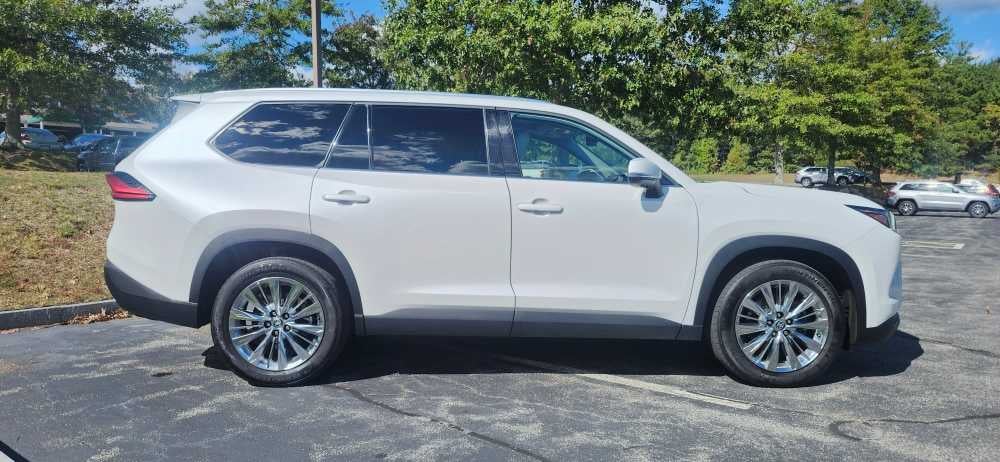 2024 Toyota Grand Highlander Platinum