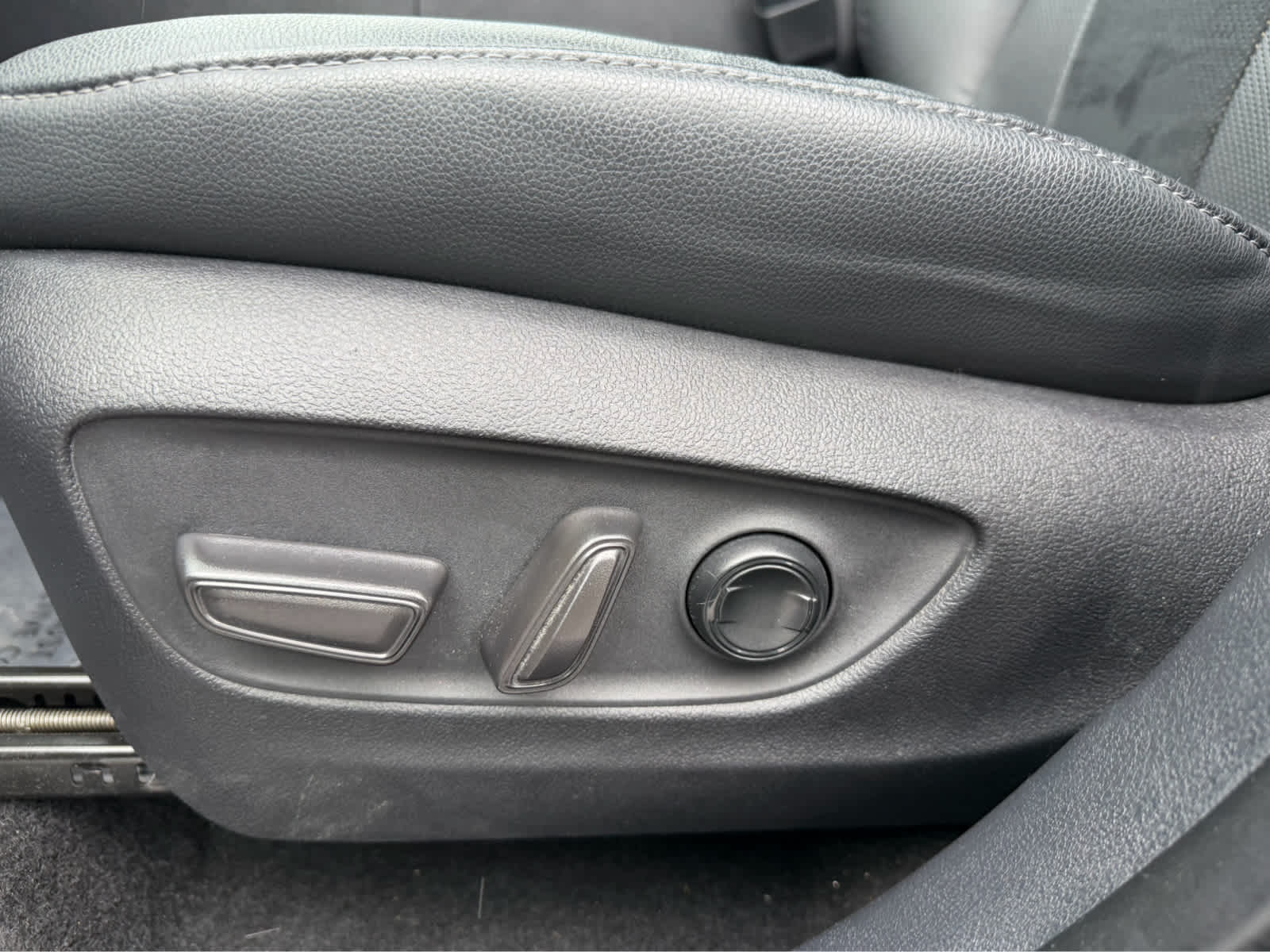 2024 Toyota Grand Highlander Hybrid MAX Platinum