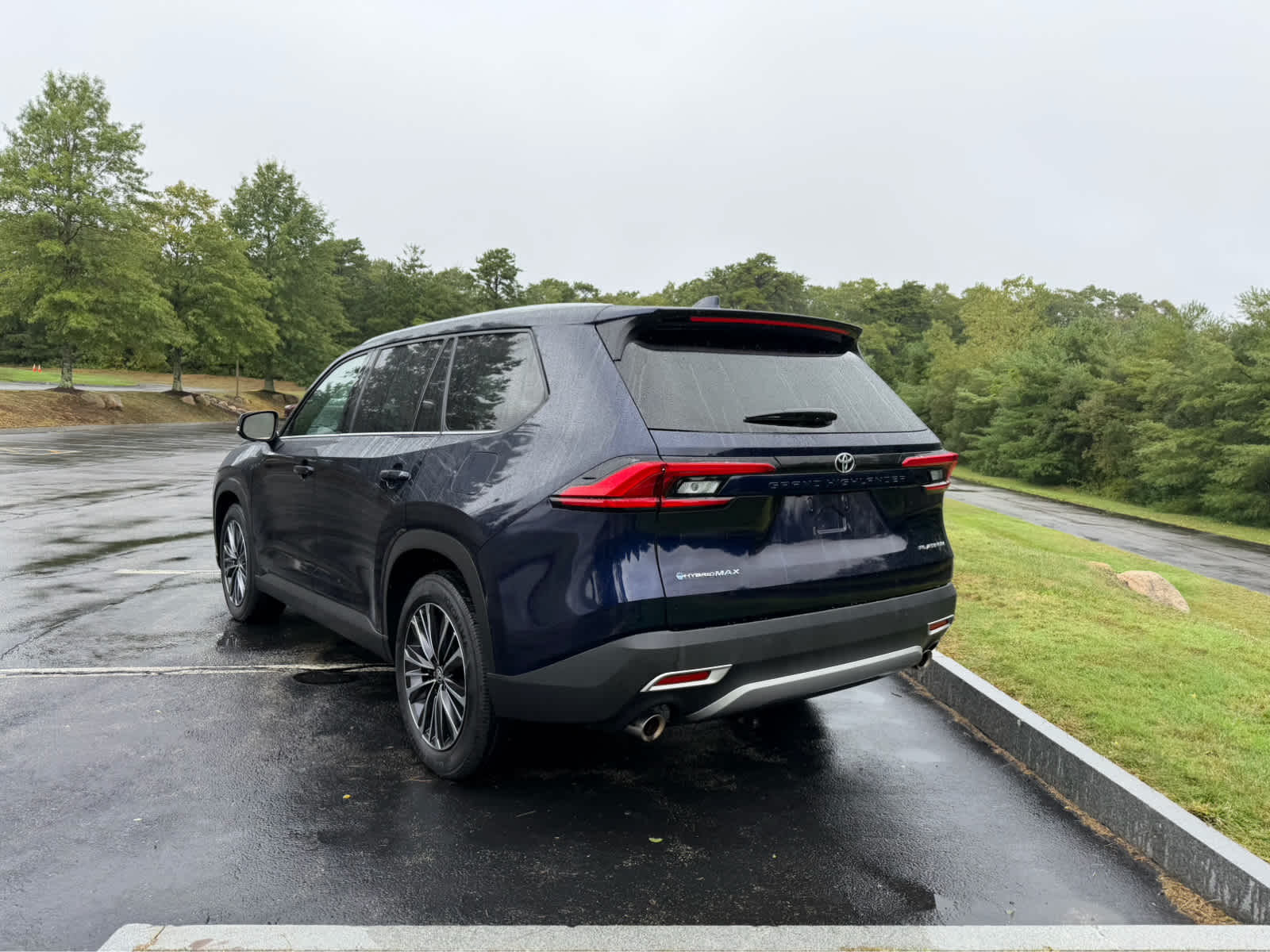 2024 Toyota Grand Highlander Hybrid MAX Platinum