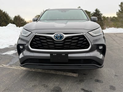 2023 Toyota Highlander Hybrid XLE
