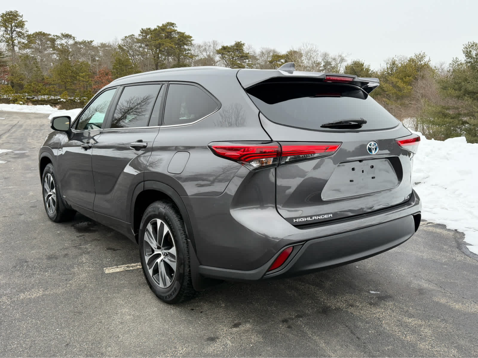 2023 Toyota Highlander Hybrid XLE