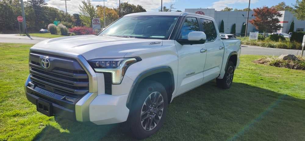 2025 Toyota Tundra Limited Hybrid