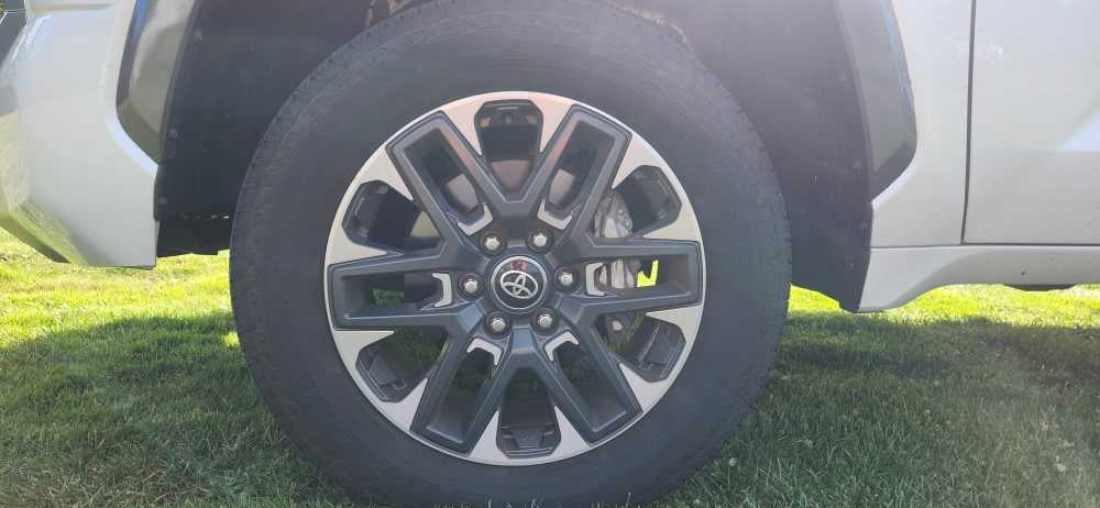 2025 Toyota Tundra Limited Hybrid